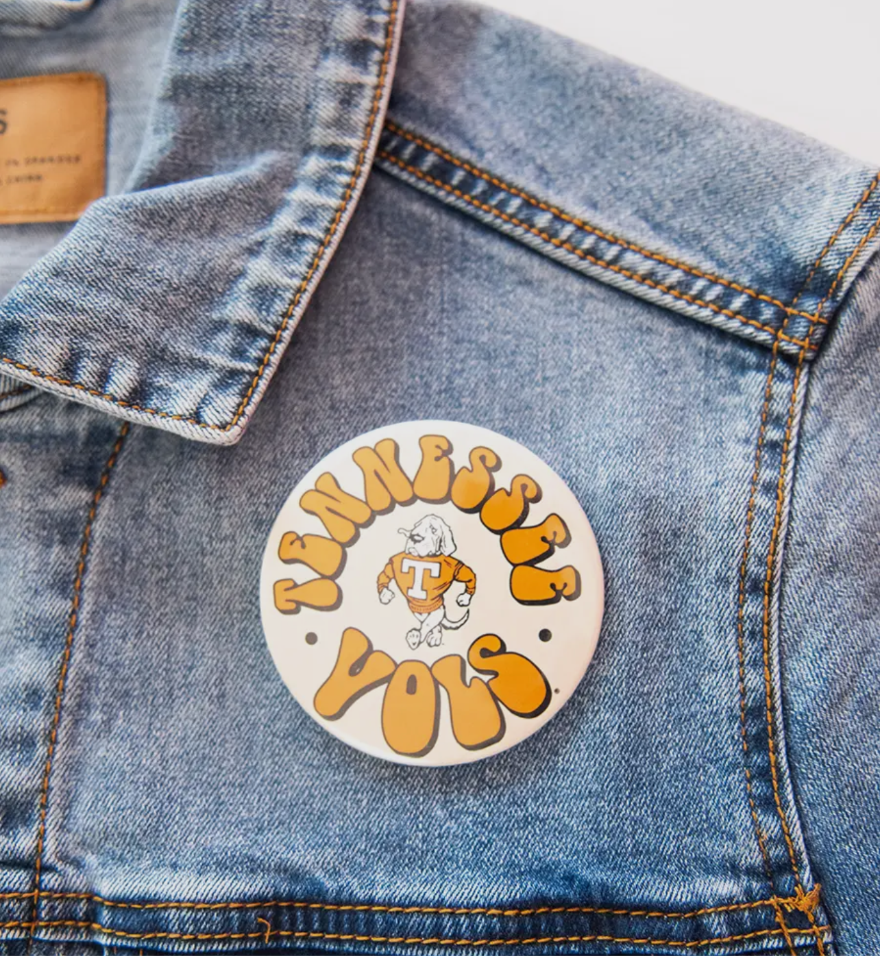 Tennessee Vols Button